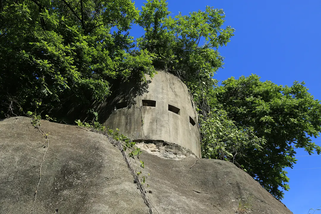 技手跡（防空監視所跡）.JPG