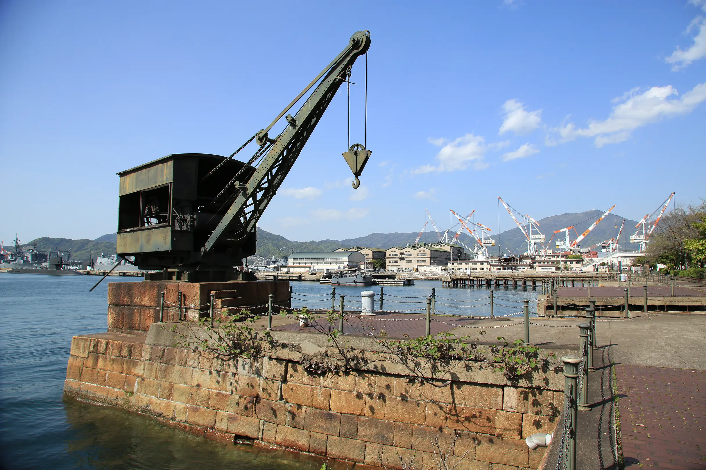 呉市日本遺産 鎮守府 横須賀・呉・佐世保・舞鶴~日本近代化の 呉市日本遺産 鎮守府 横須賀・呉・佐世保・舞鶴~日本近代化の