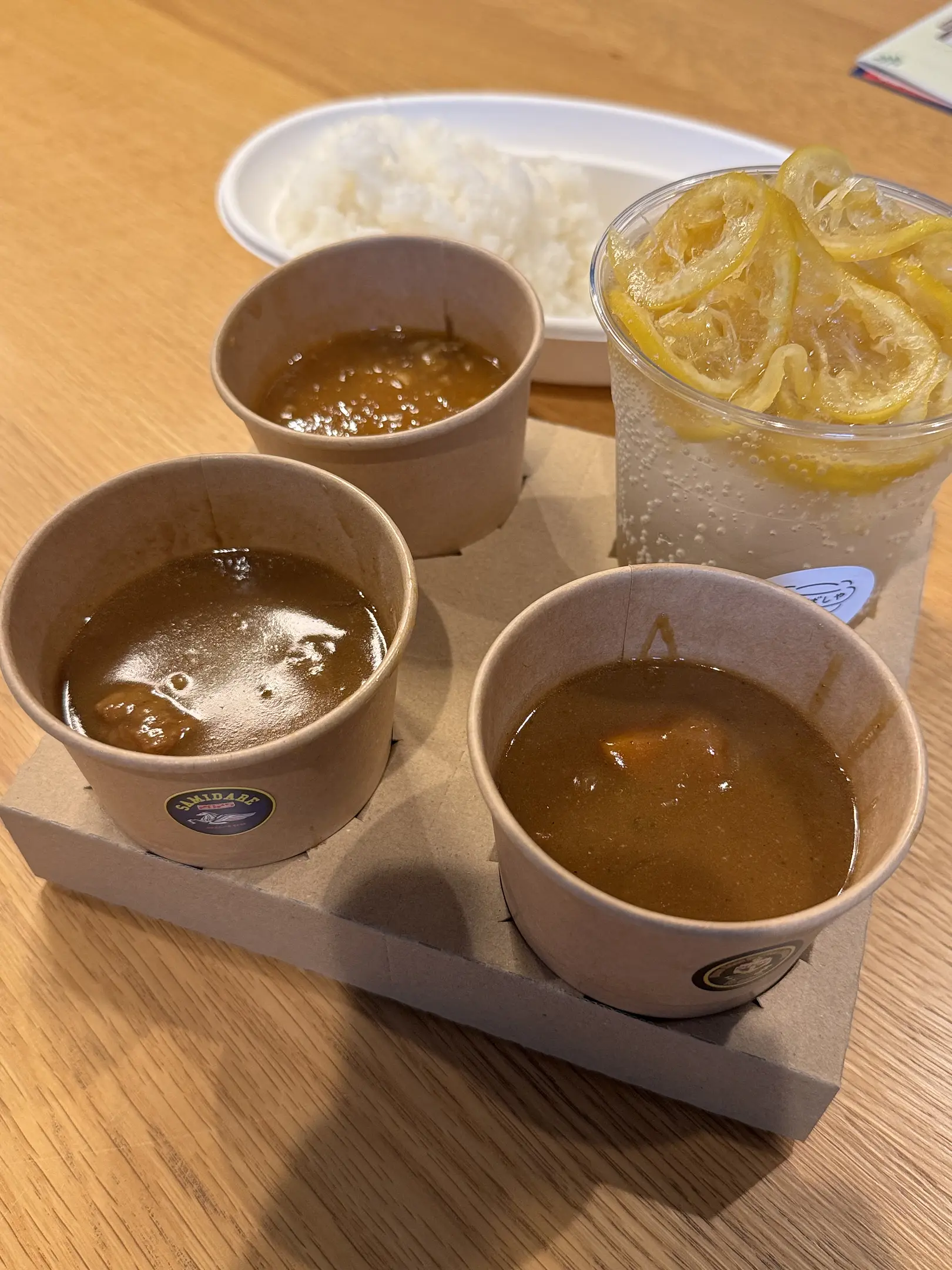 カレー食べ比べ