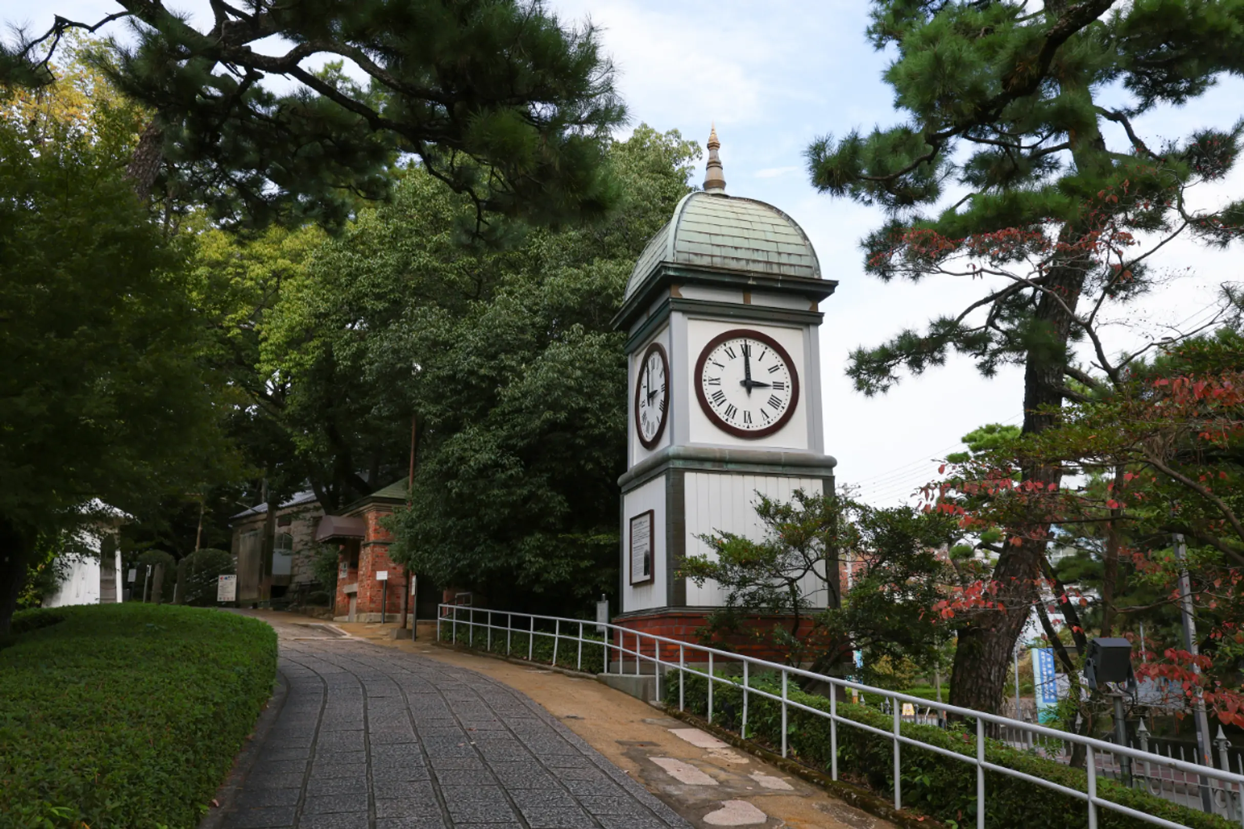 入船山記念館（塔時計）