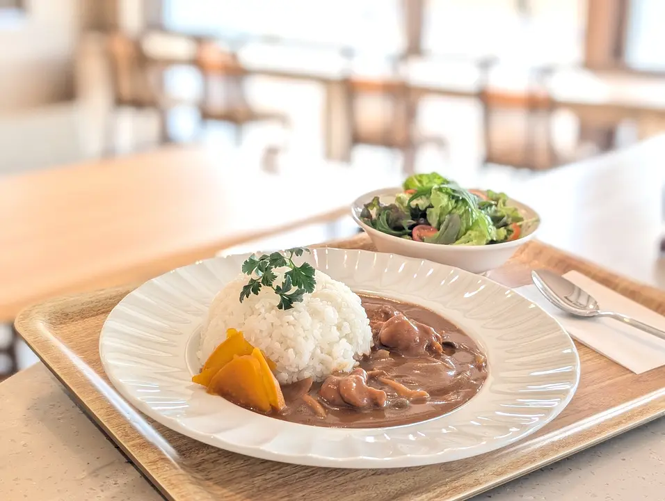 潜水艦らいげい　きのこカレー.jpg
