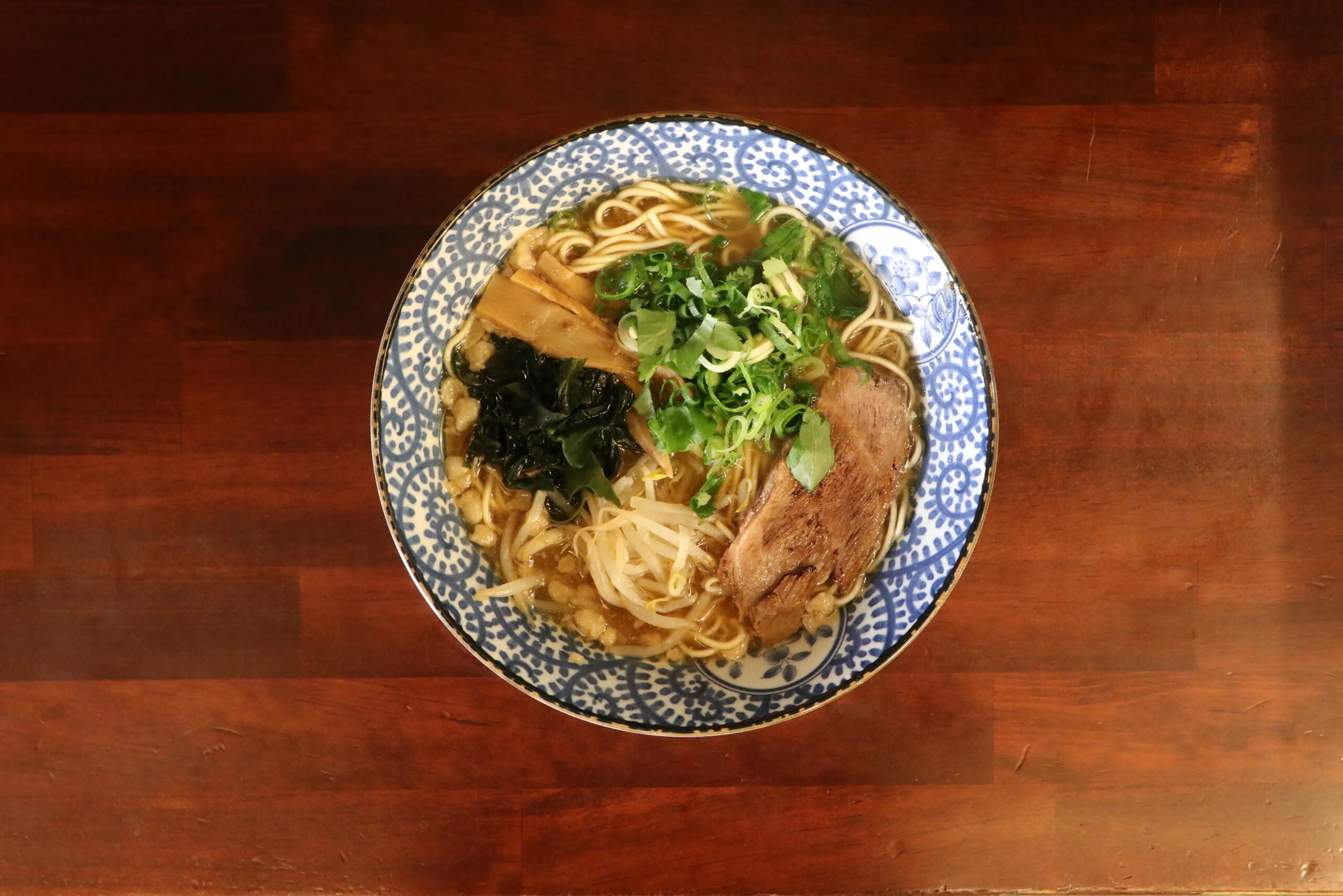 くれ星麺＿ラーメン-scaled.jpg